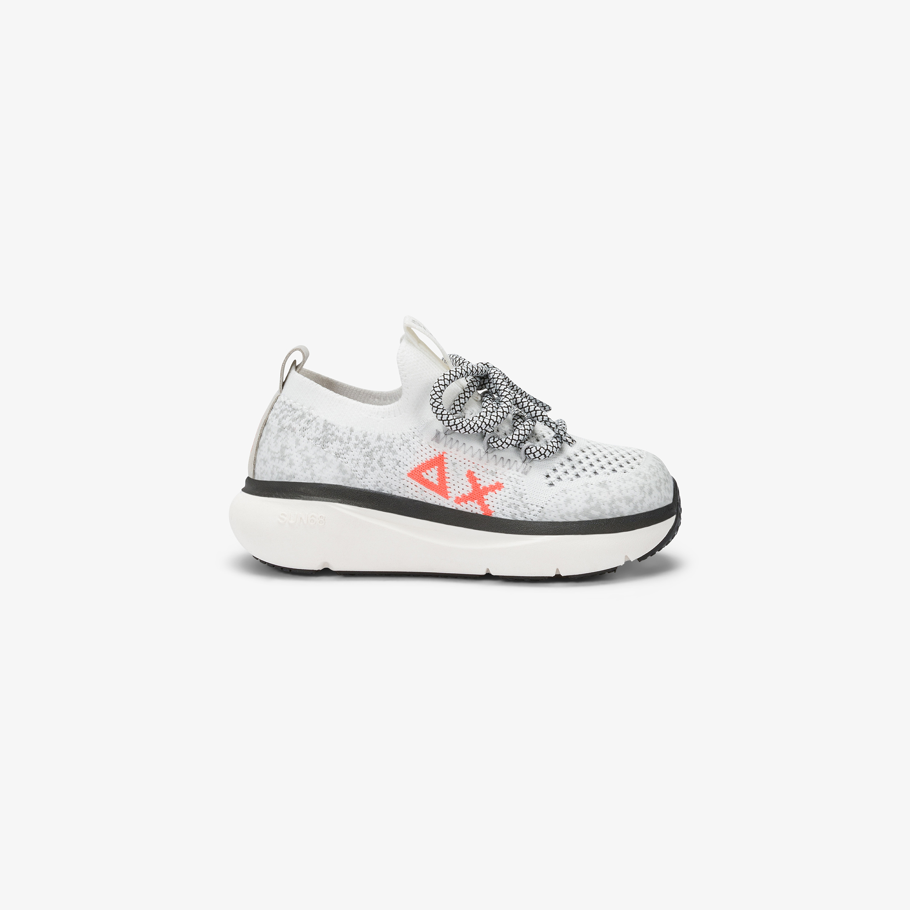 Boys’ Jupiter Knit white sneaker