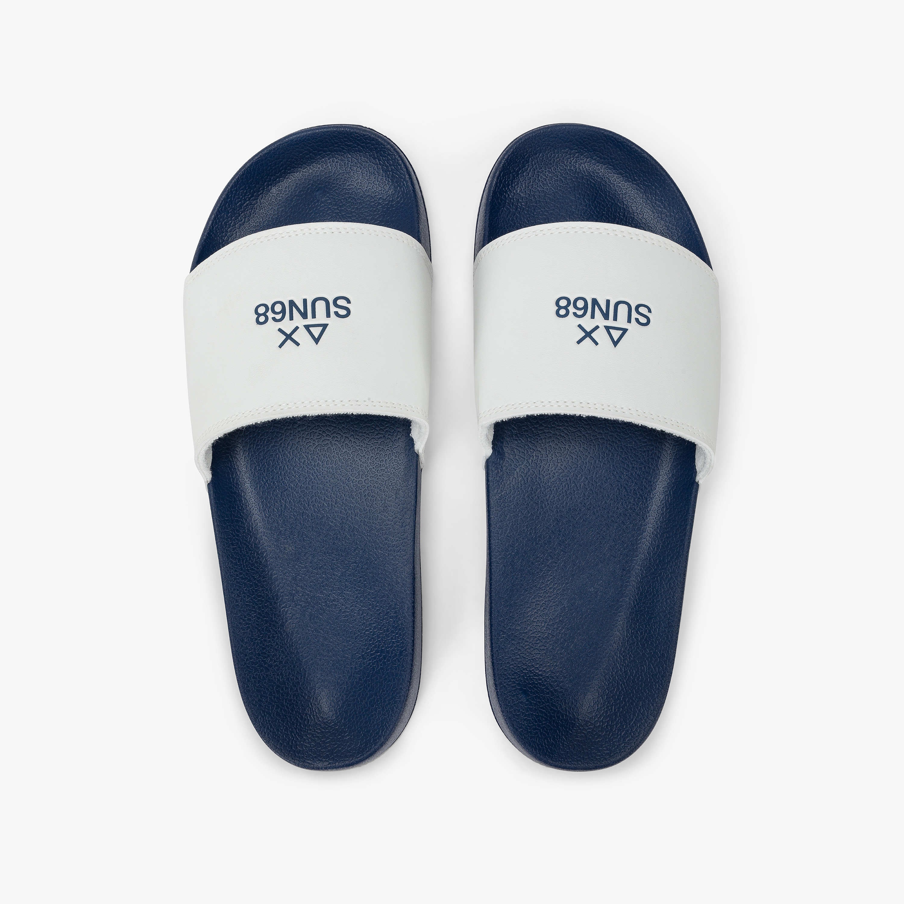 Beach slippers