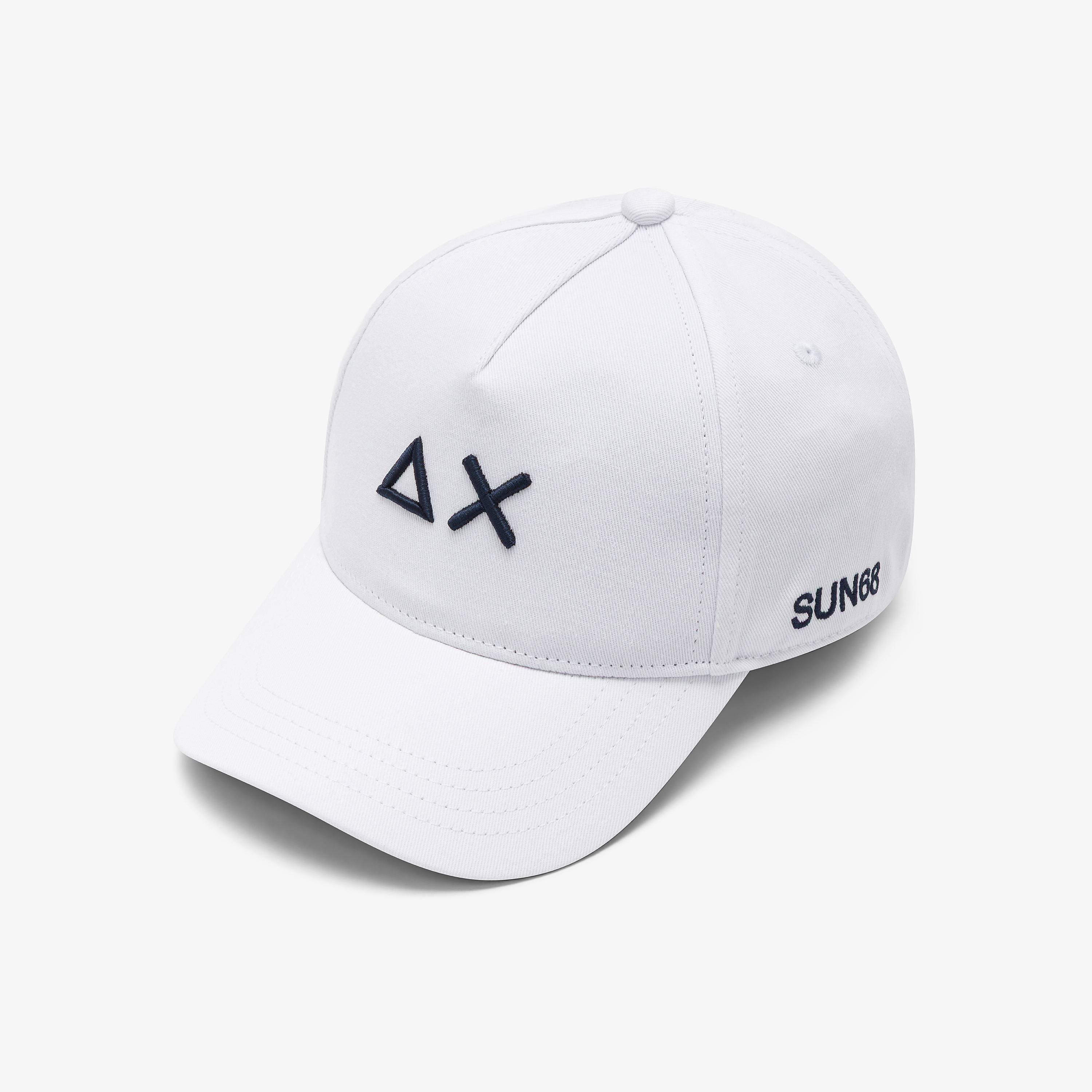 Boy's beach cap logo ax