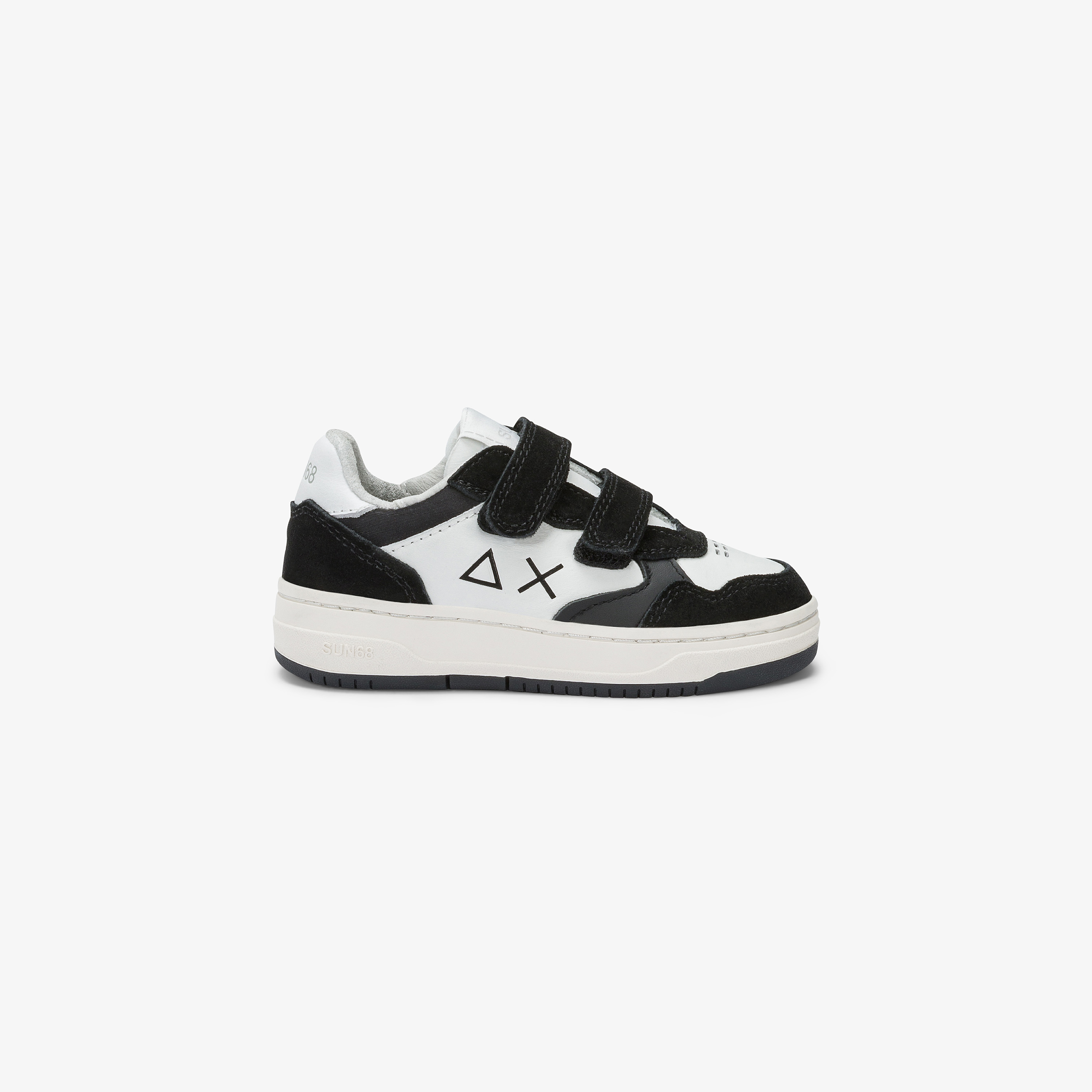 Sneaker Boy's Big Basket in pelle nera