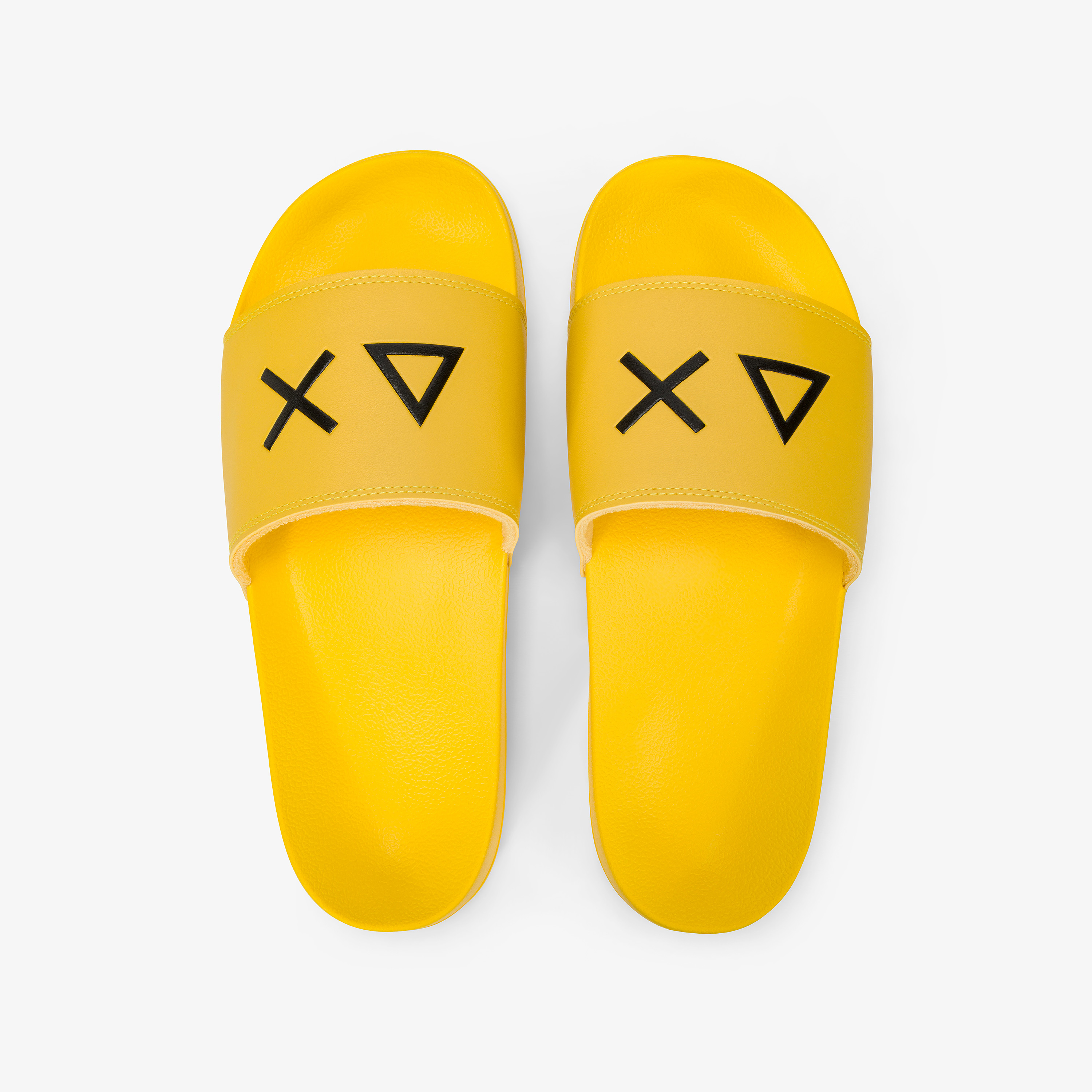 Slippers logo