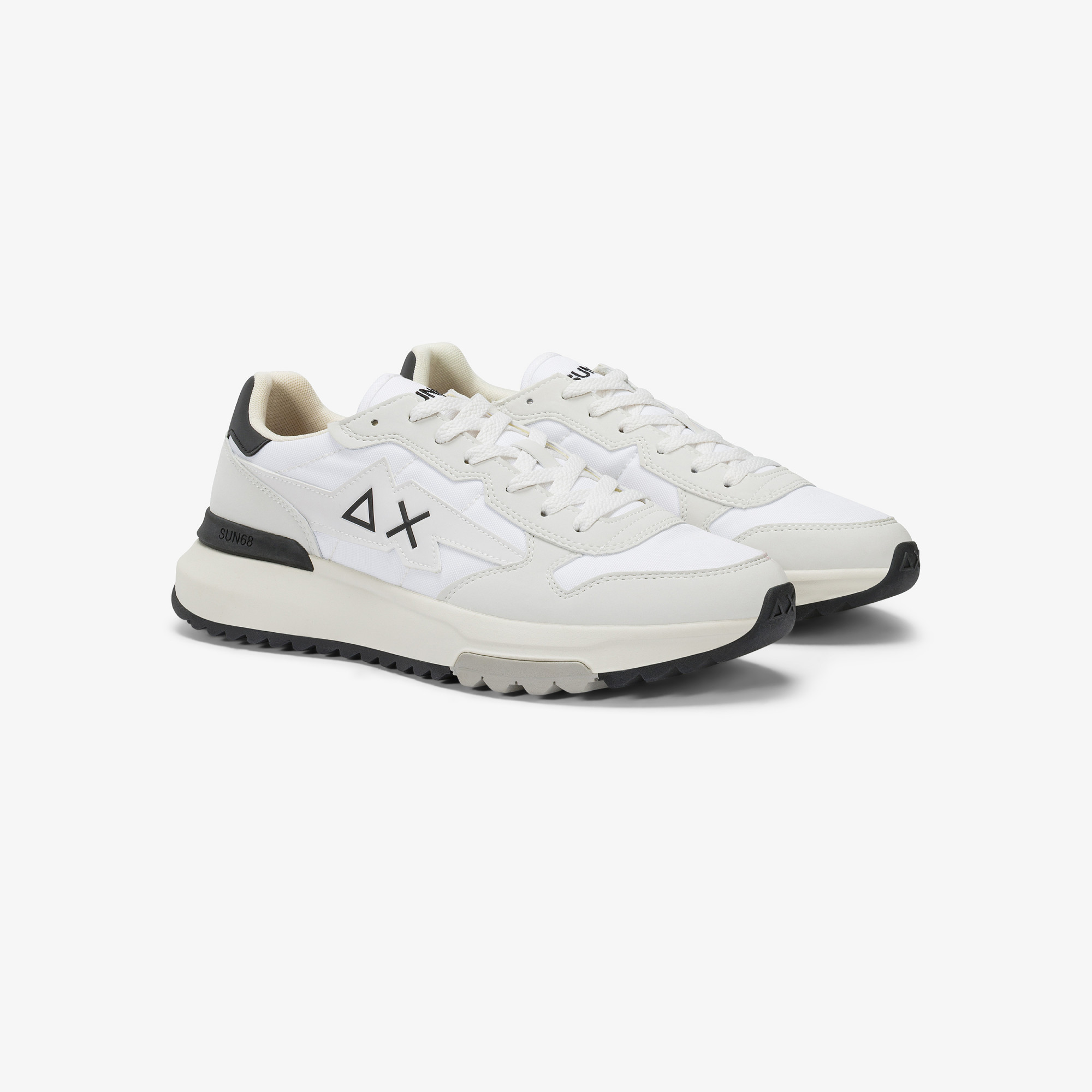 White Niki 2.0 Solid nylon and pu sneaker