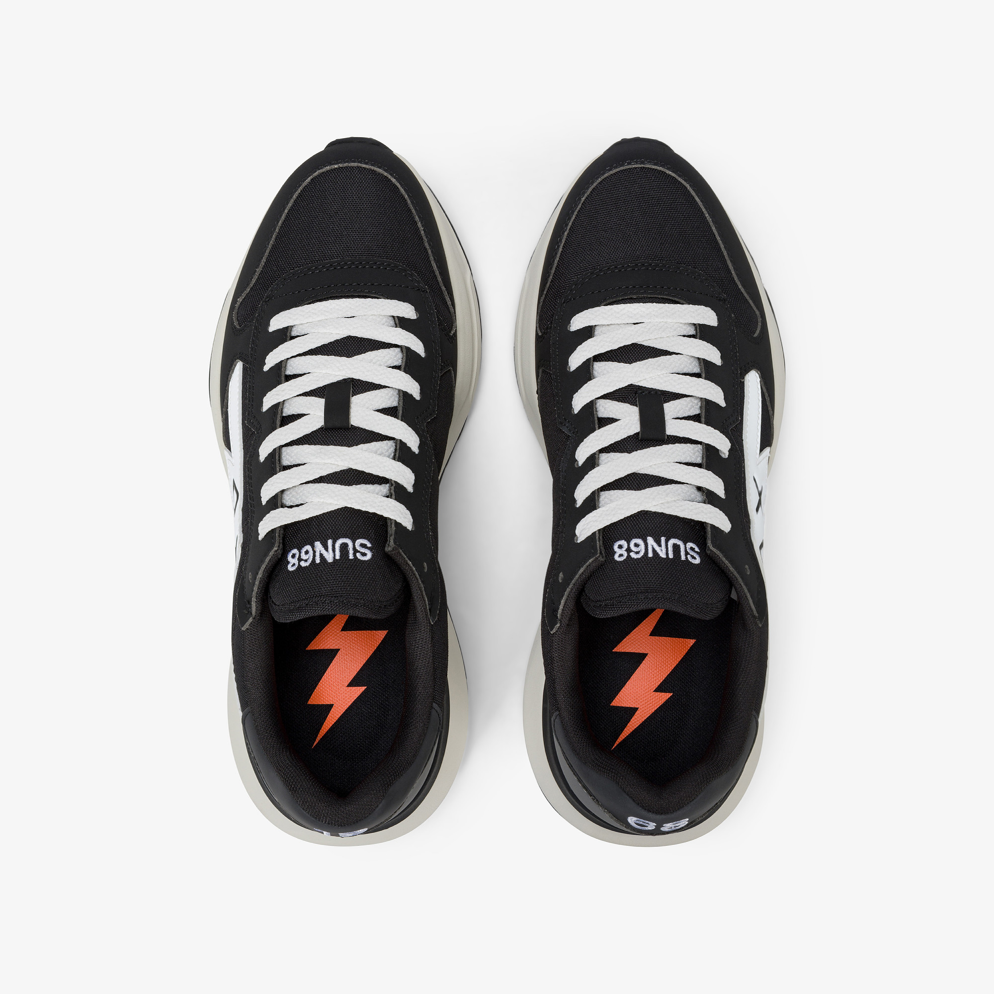Sneaker Niki 2.0 Solid in nylon e PU nero