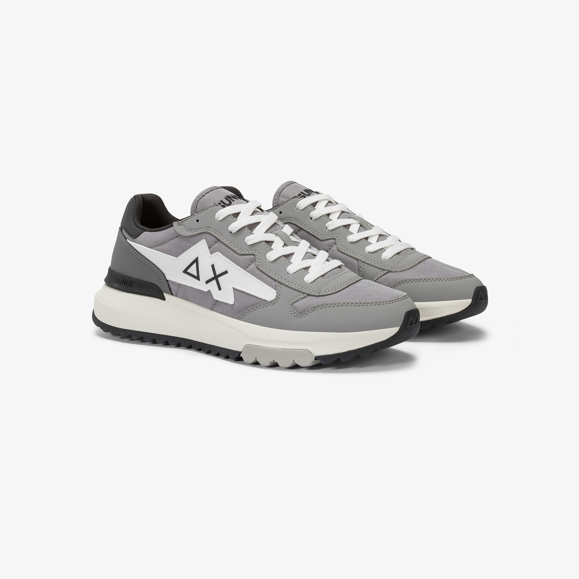 Medium grey Niki 2.0 Solid nylon and pu sneaker