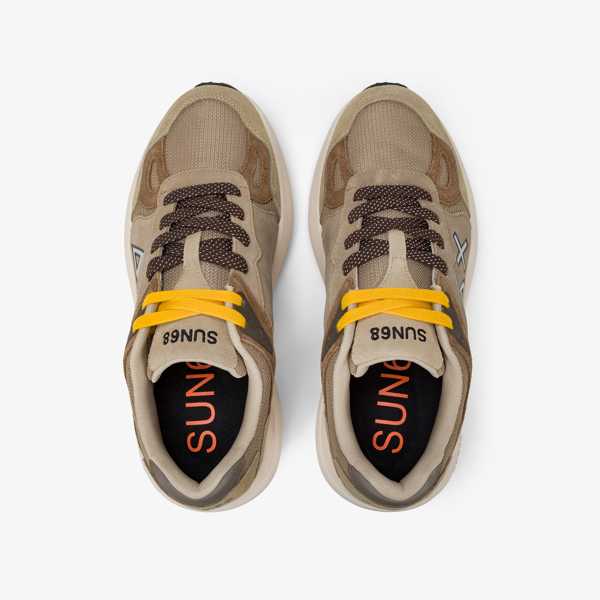 Beige Jupiter Suede sneaker with logo
