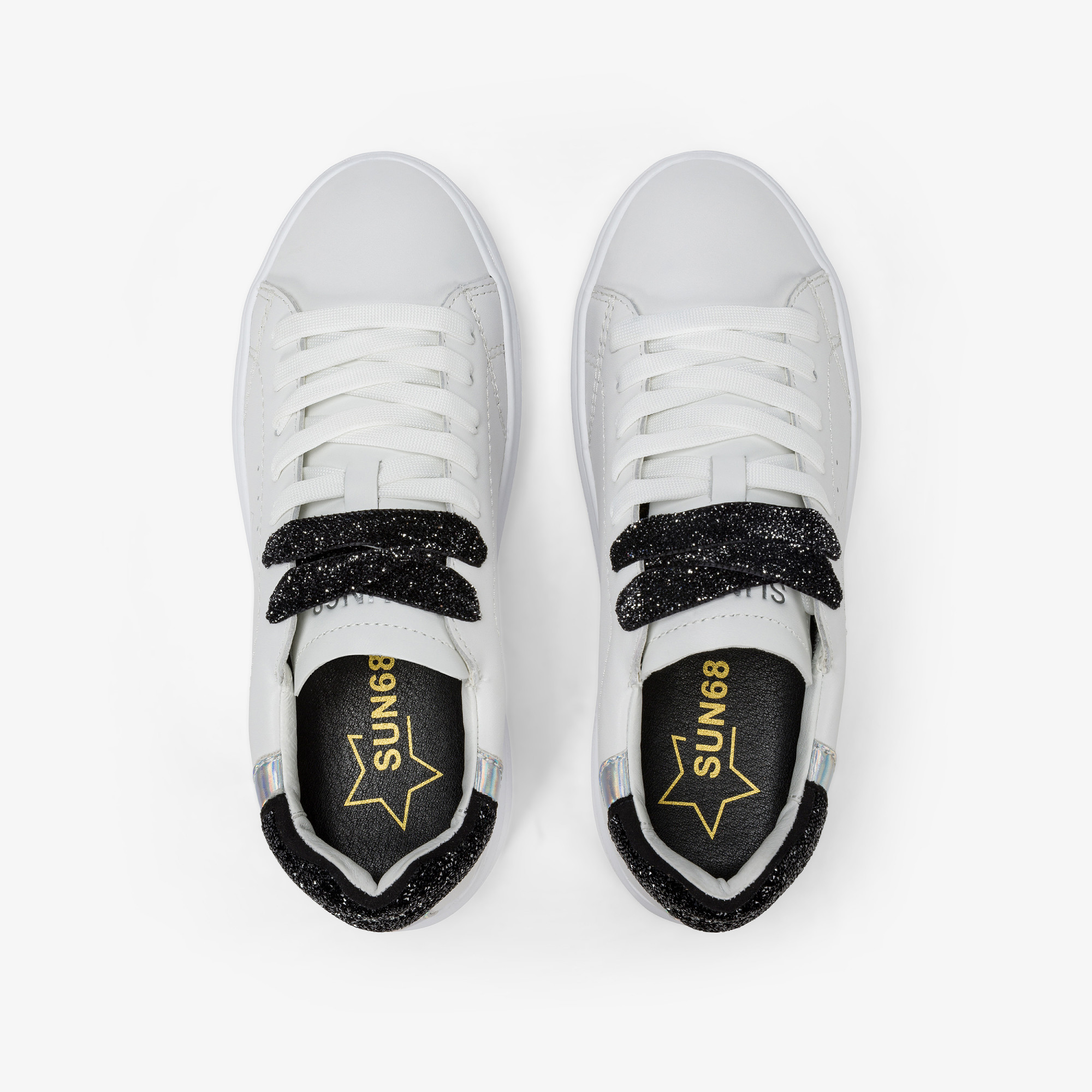 White/black Grace leather sneaker