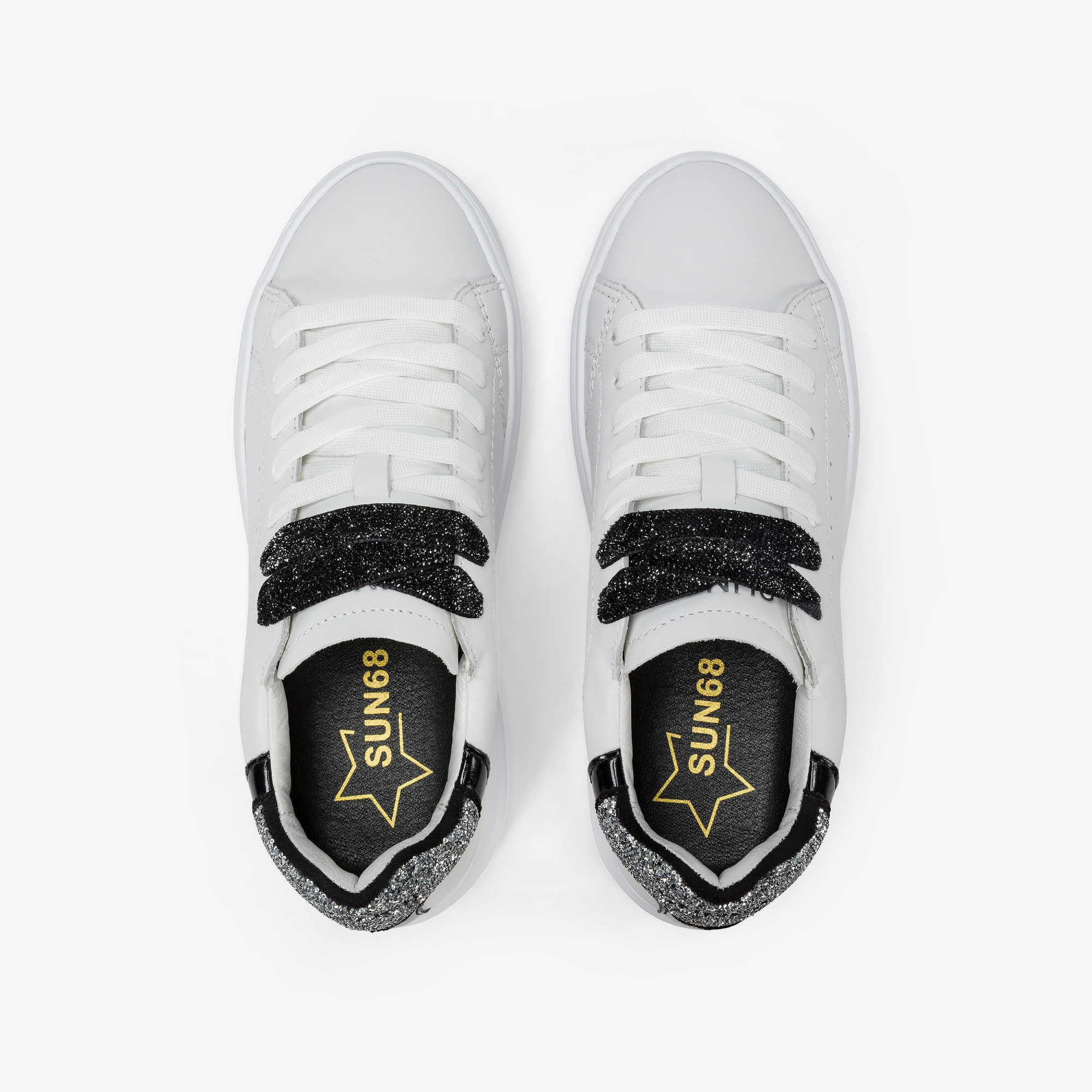 White/black Grace leather sneaker