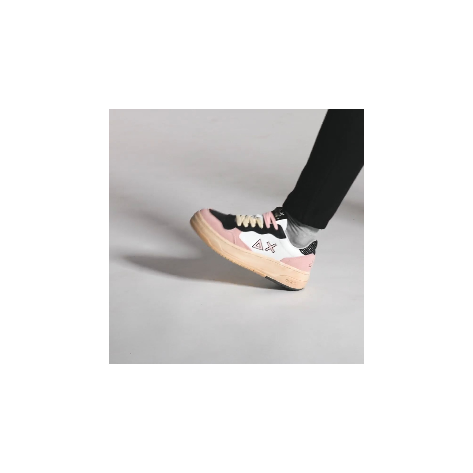 Basket Love Lady leather and suede sneaker WHITE/PINK