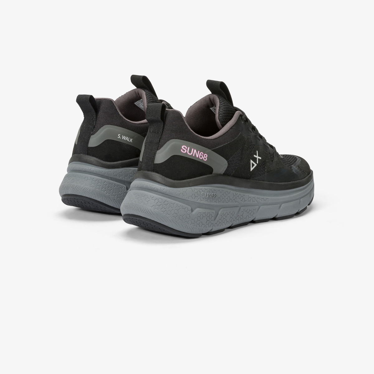 Venus Sporty mesh sneaker BLACK