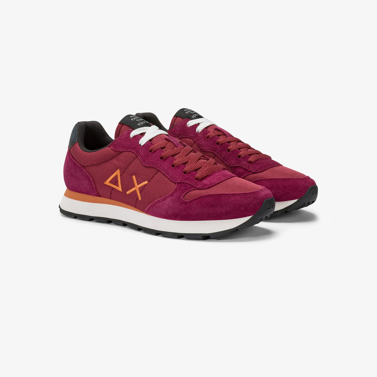 Bordeaux Tom nylon and suede sneaker