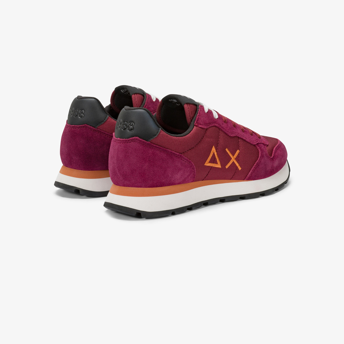 Bordeaux Tom nylon and suede sneaker