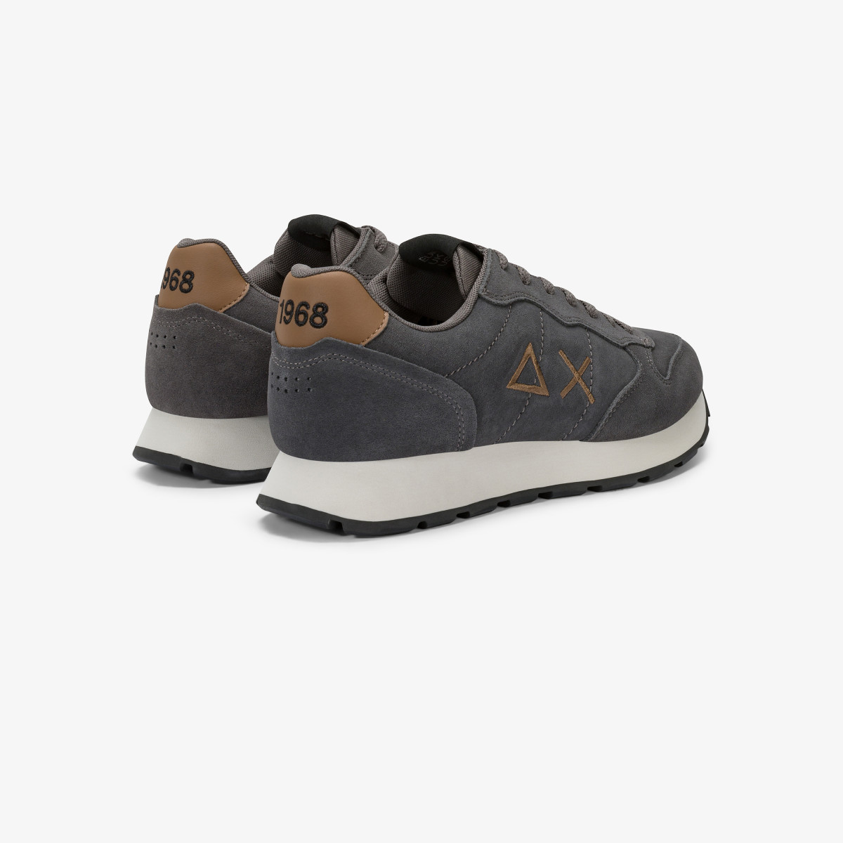 Dark grey Tom suede sneaker