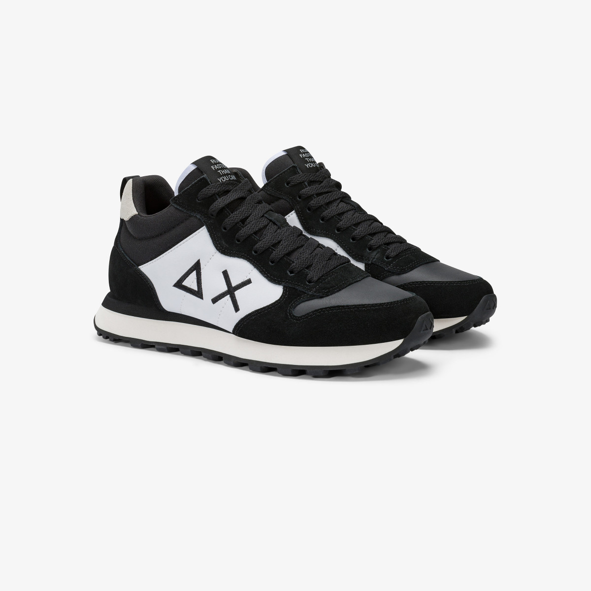 Sneaker Tom 2.0 Color in PU e suede nero