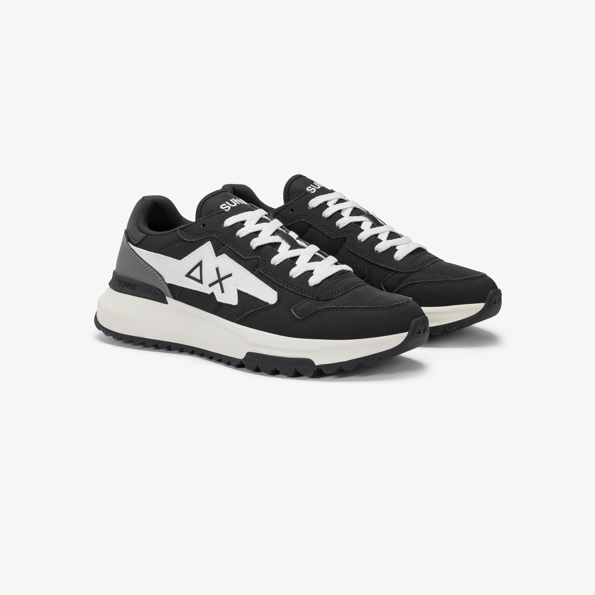 Sneaker Niki 2.0 Solid in nylon e PU nero