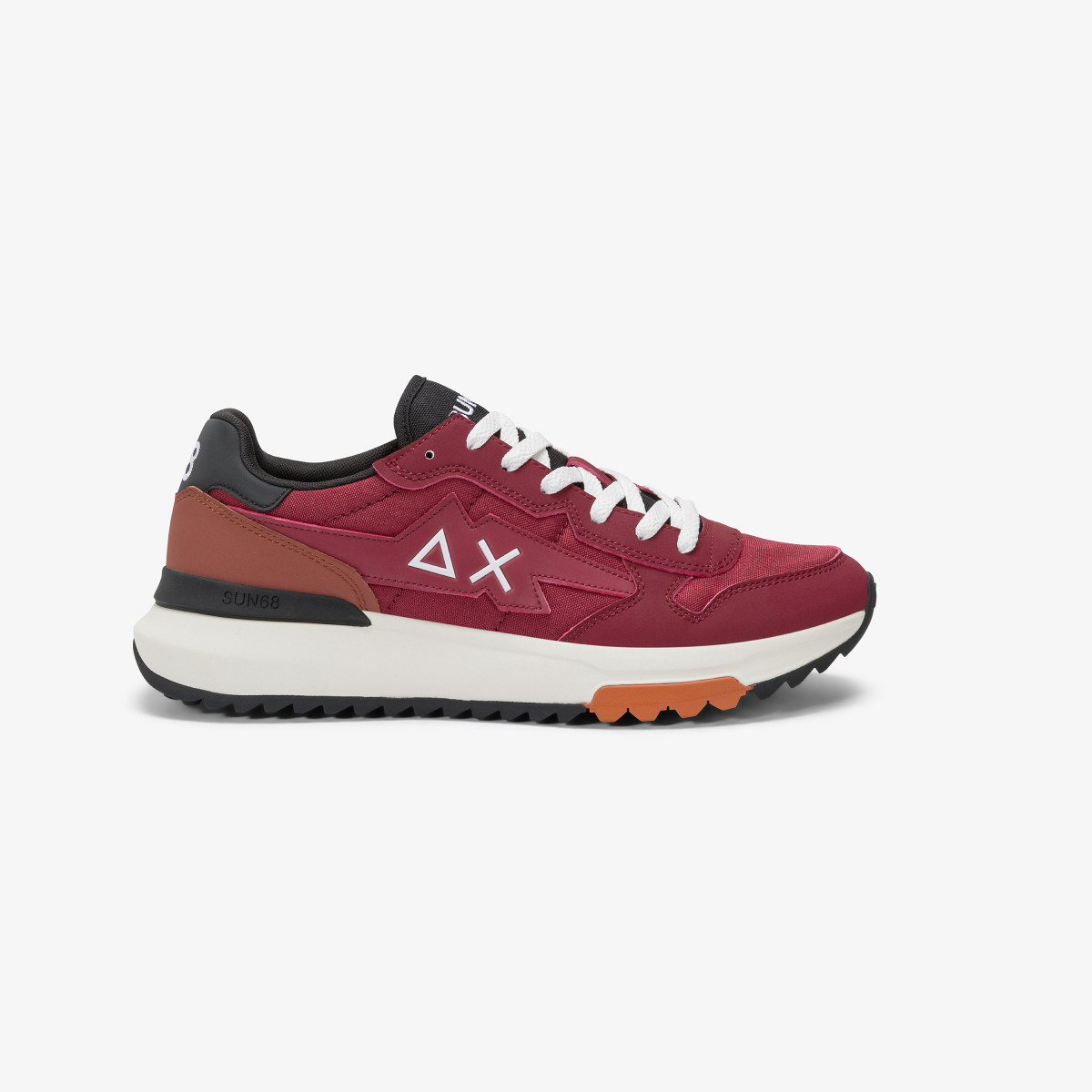 Bordeaux Niki 2.0 Solid nylon and pu sneaker