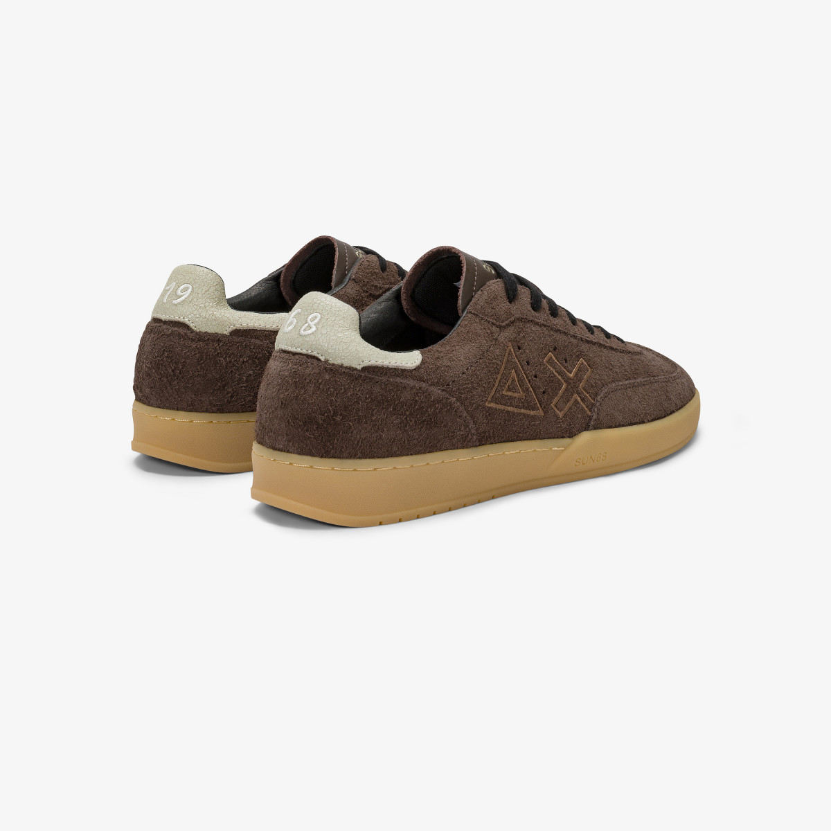 Brown California Sun suede sneaker