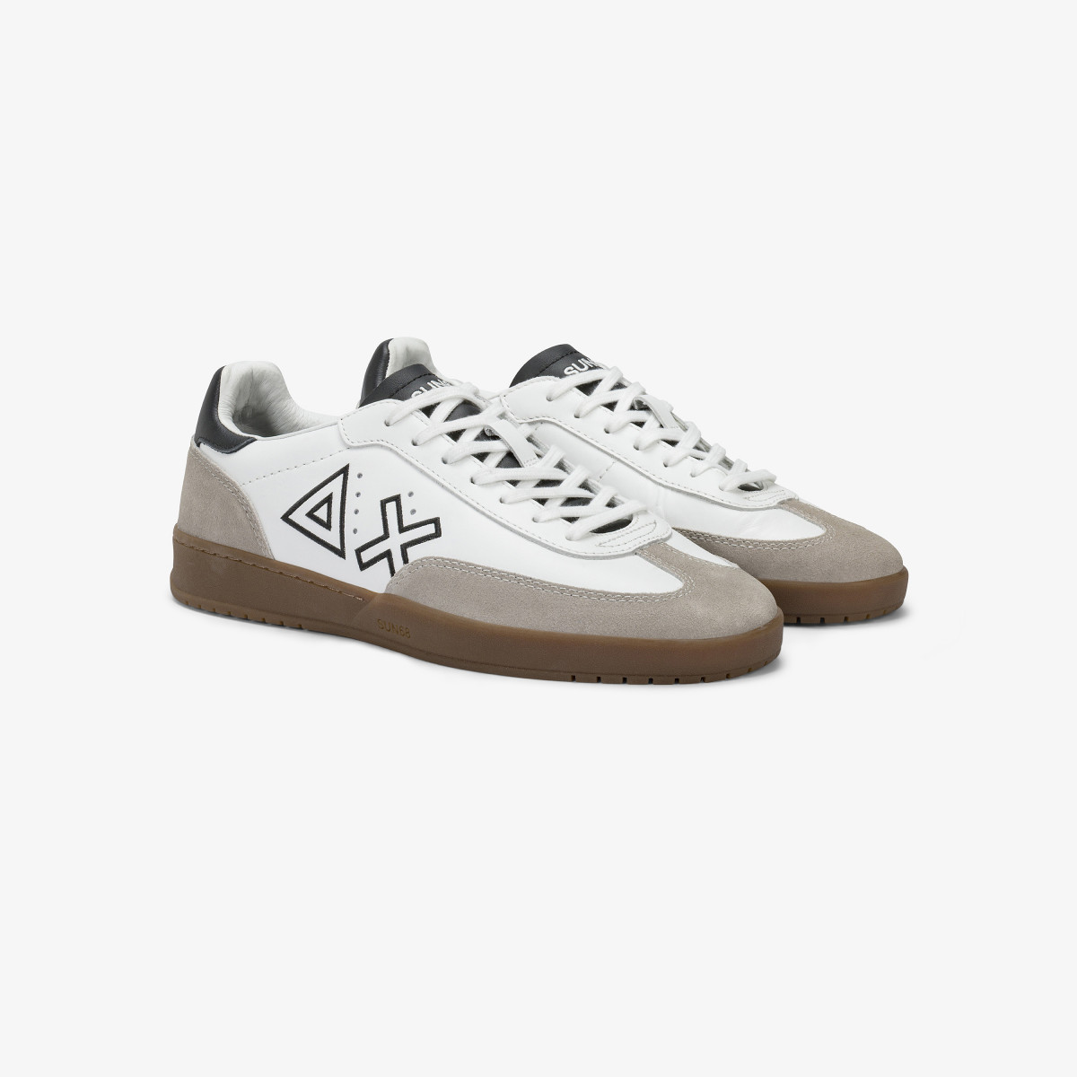 White California Sun leather sneaker