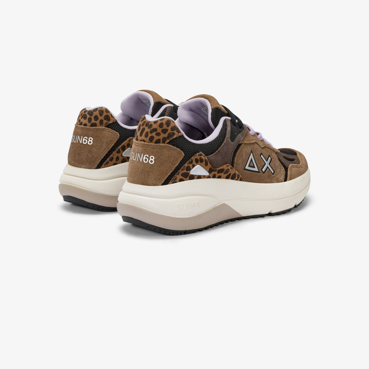 Fox Venus suede and mesh sneaker