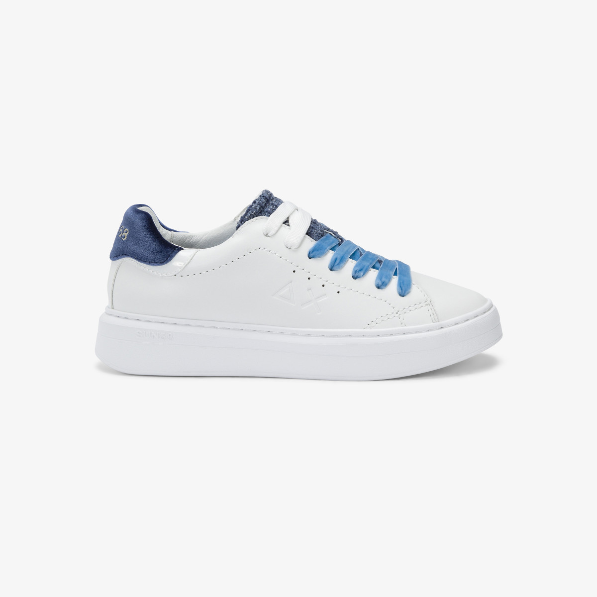 White/navy blue Grace leather sneaker