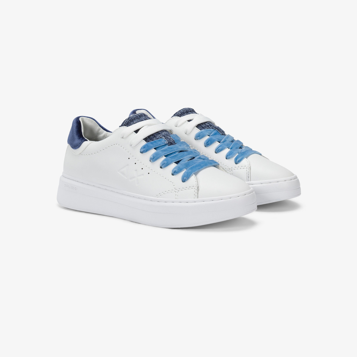 White/navy blue Grace leather sneaker