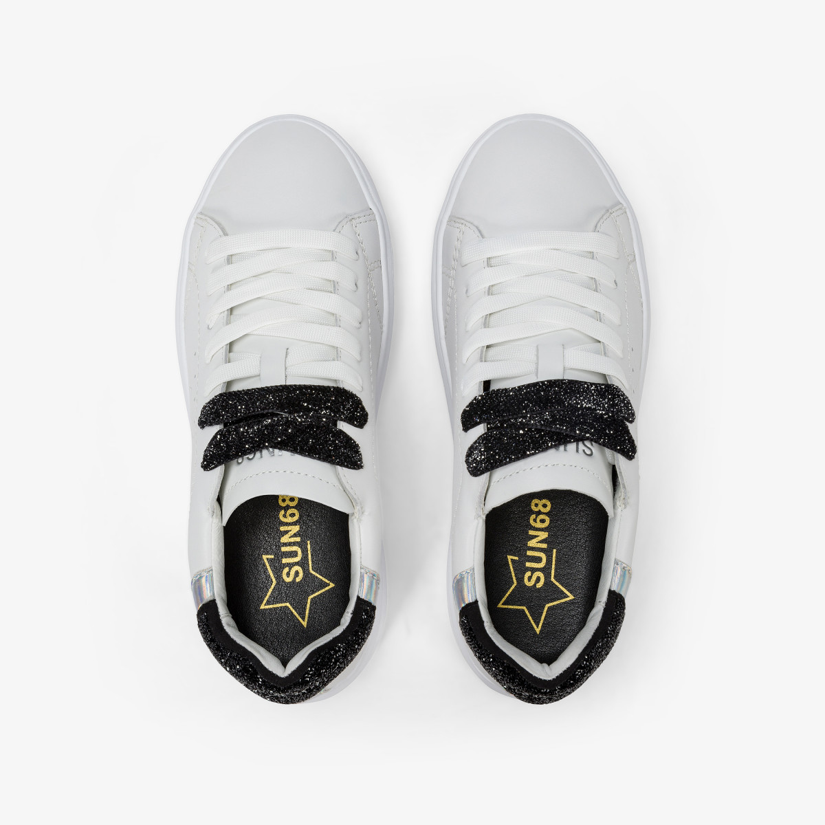 White/black Grace leather sneaker