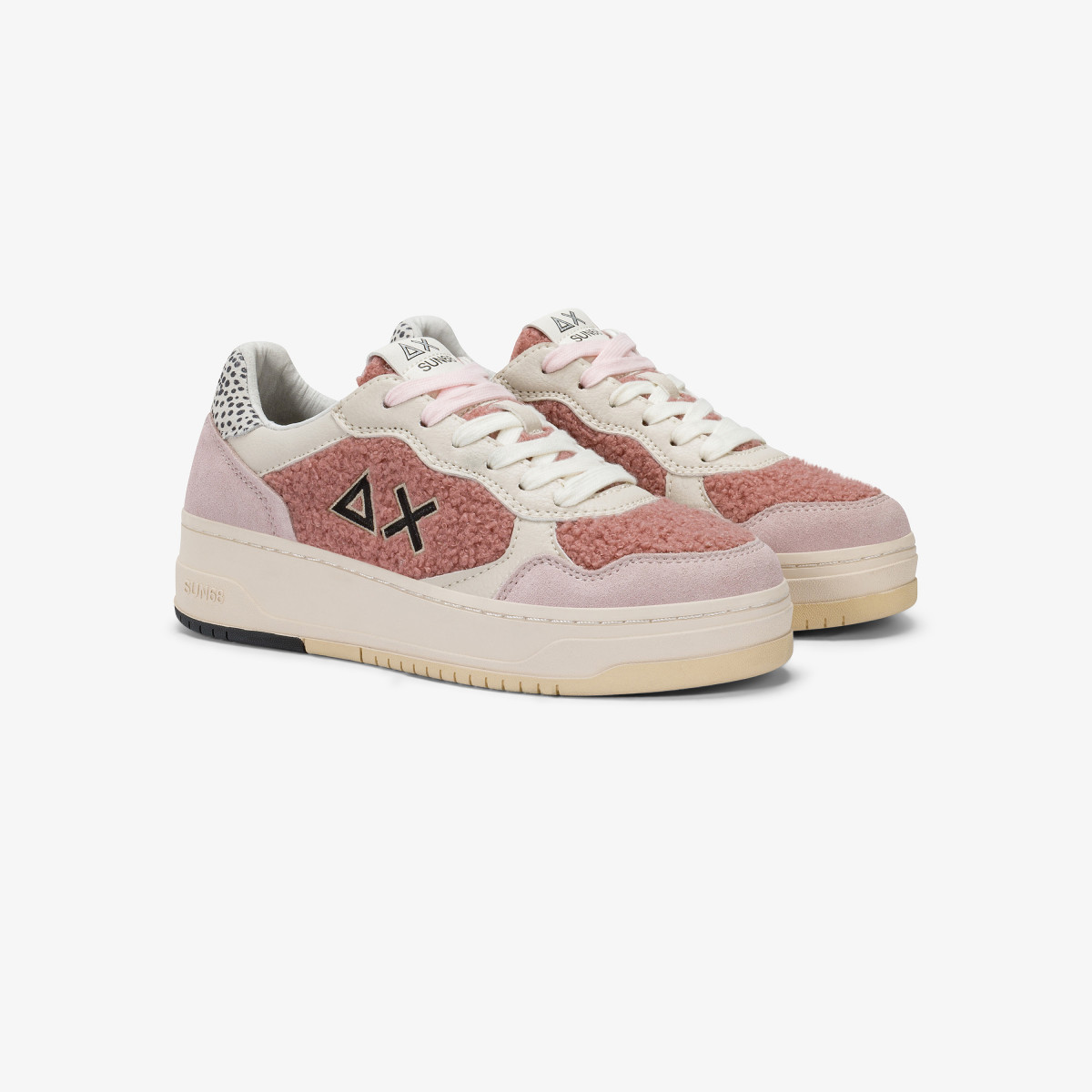 Pink Basket Love Lady teddy sneaker