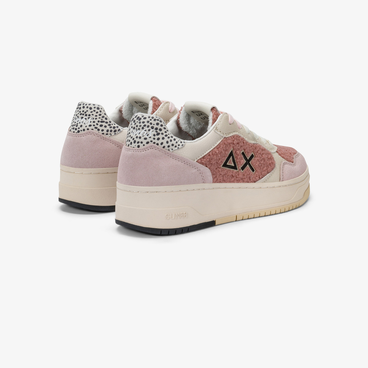 Pink Basket Love Lady teddy sneaker