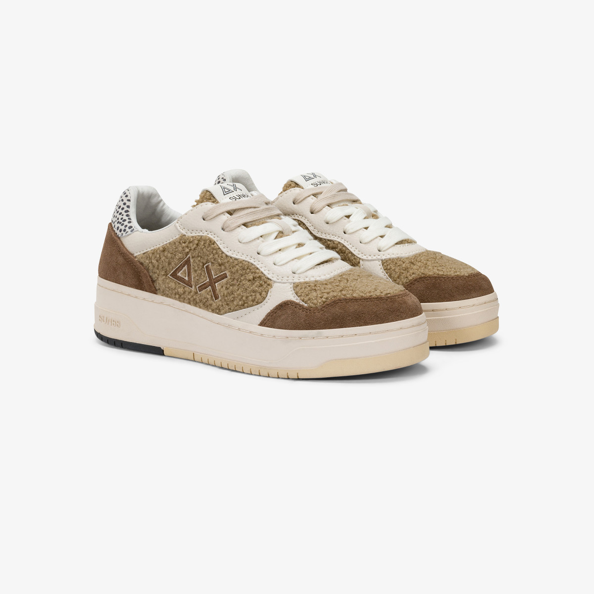 Beige Basket Love Lady teddy sneaker