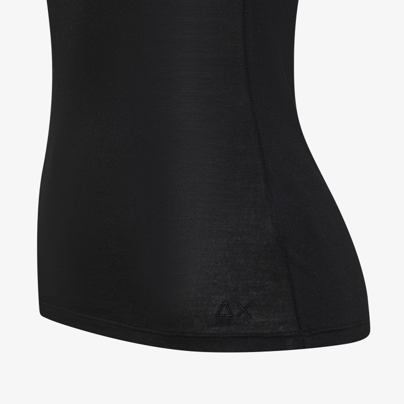 T-shirt slim fit in modal nero