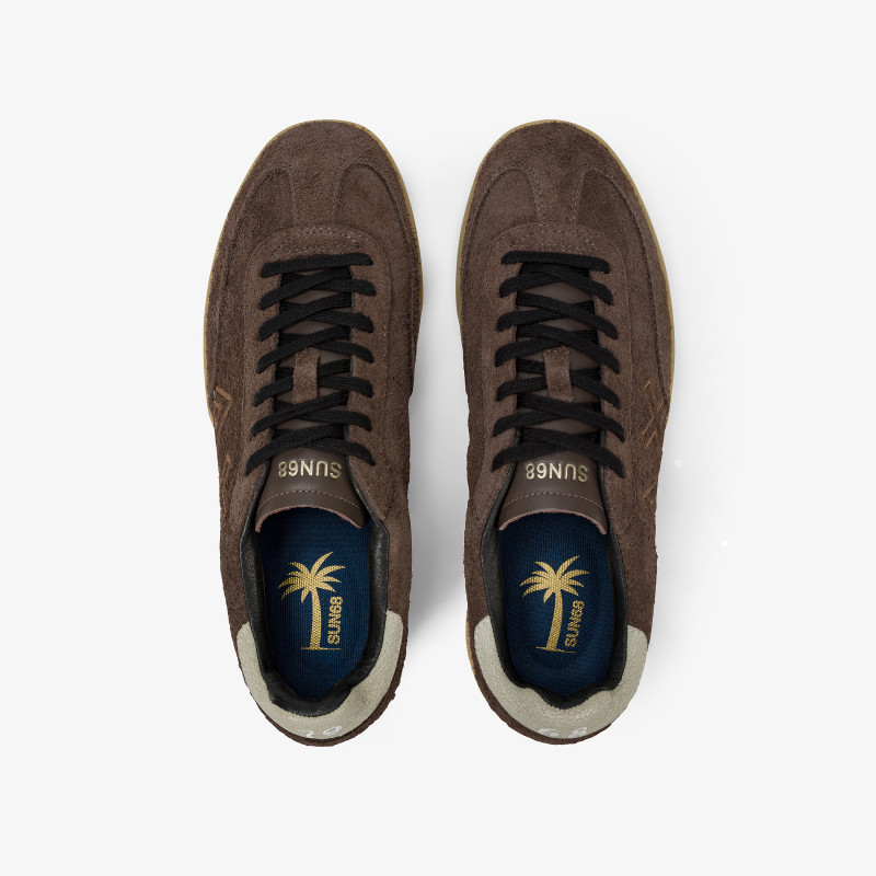 Brown California Sun suede sneaker