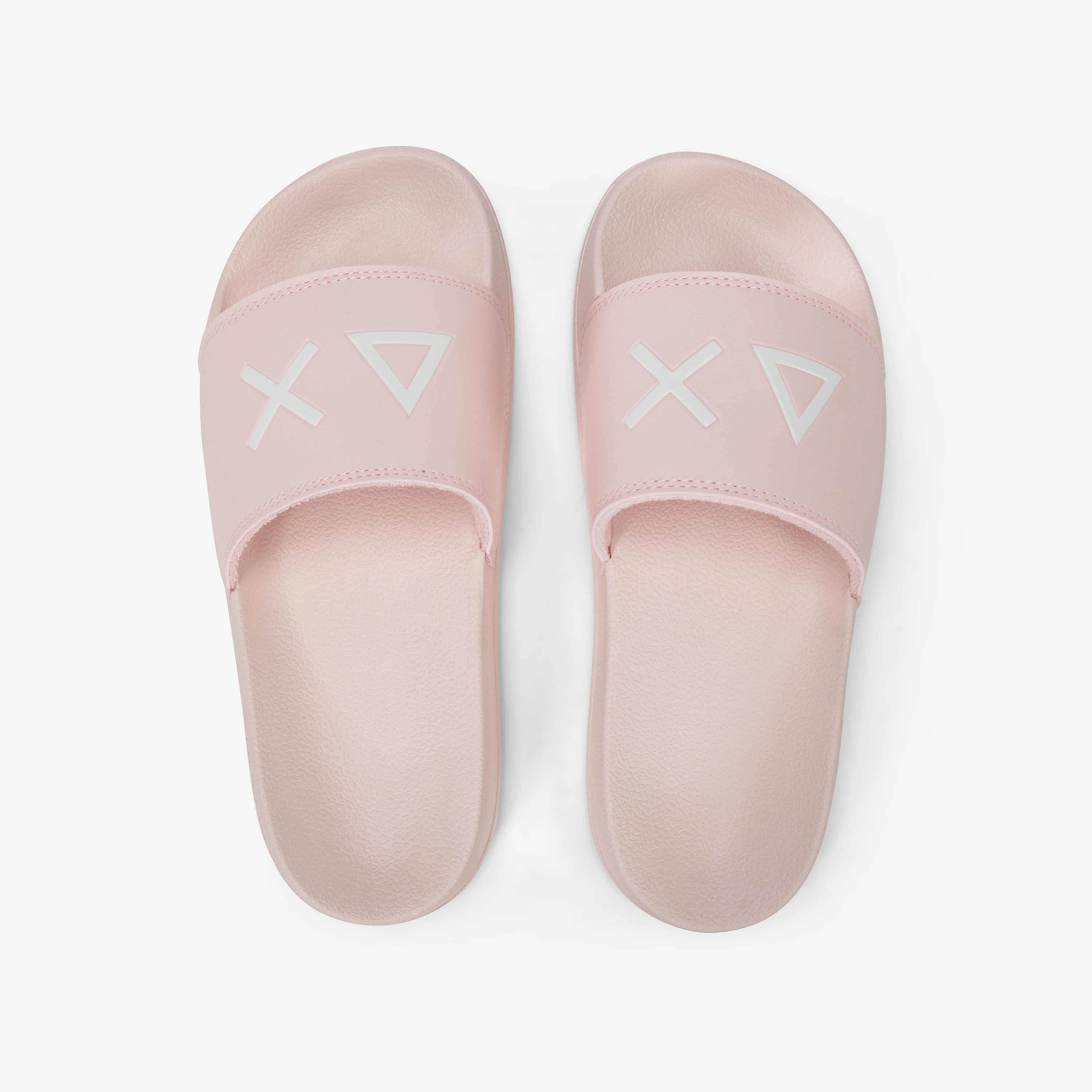 Slippers logo