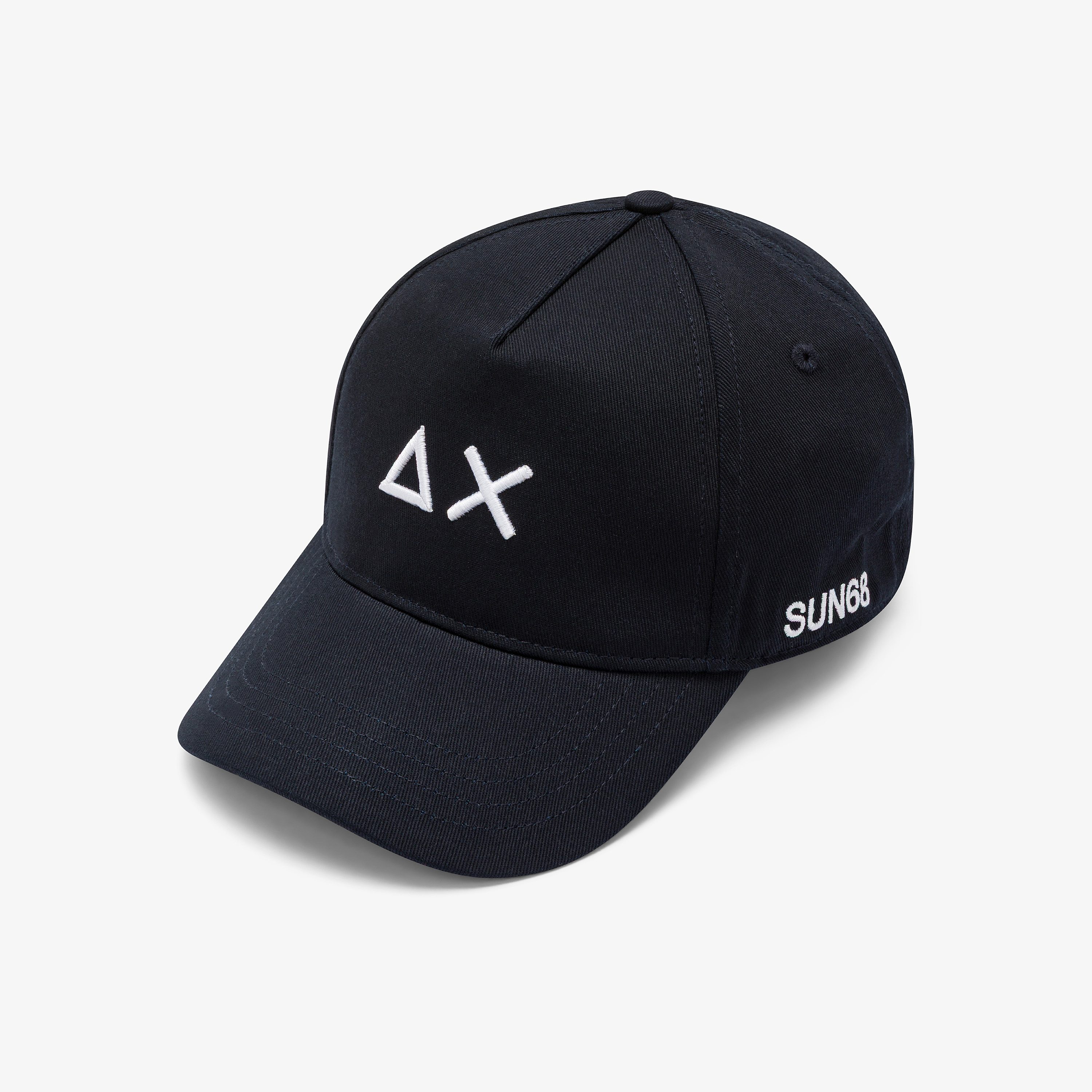 Boy's beach cap logo ax