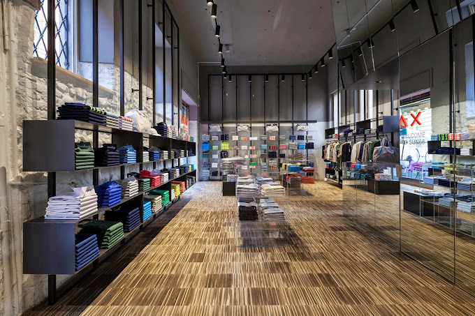Shops SUN68